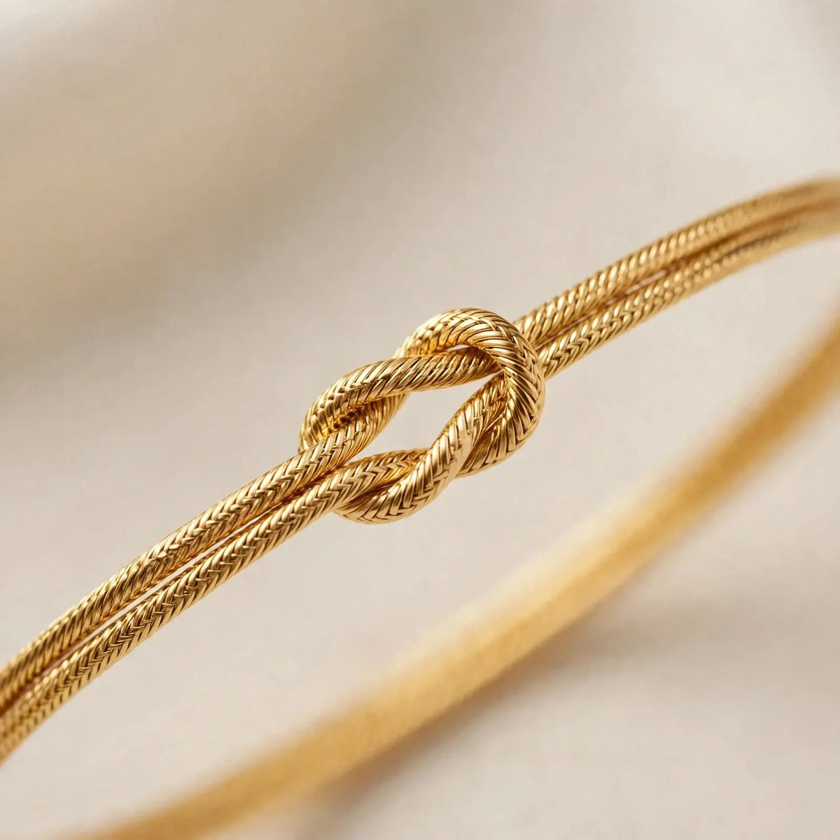 Bondera - Forever Knot Bracelet With Extension Give As A Thoughtful Gift To A Partner