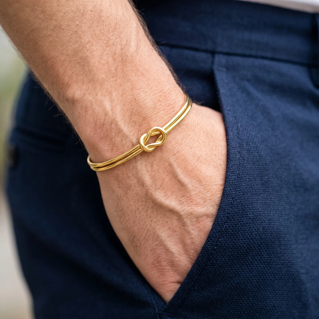 Bondera - Forever Knot Bracelet With Extension Give As A Thoughtful Gift To A Partner