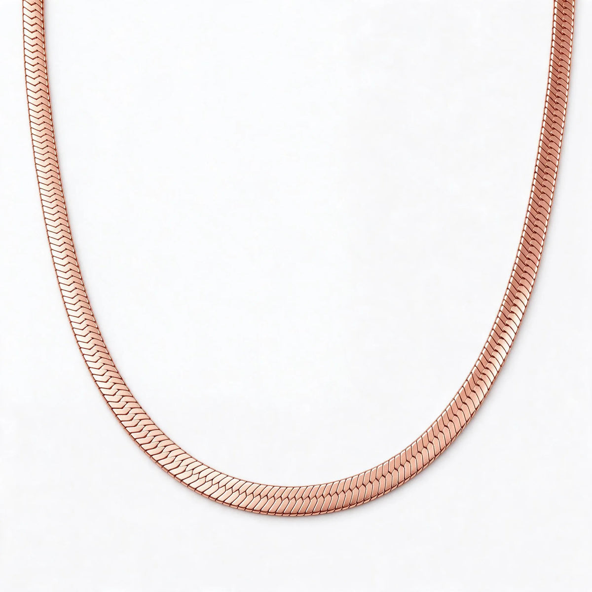 Brisaya - Herringbone Choker Necklace For Layering Wearing It Alone For A Simple Everyday Look