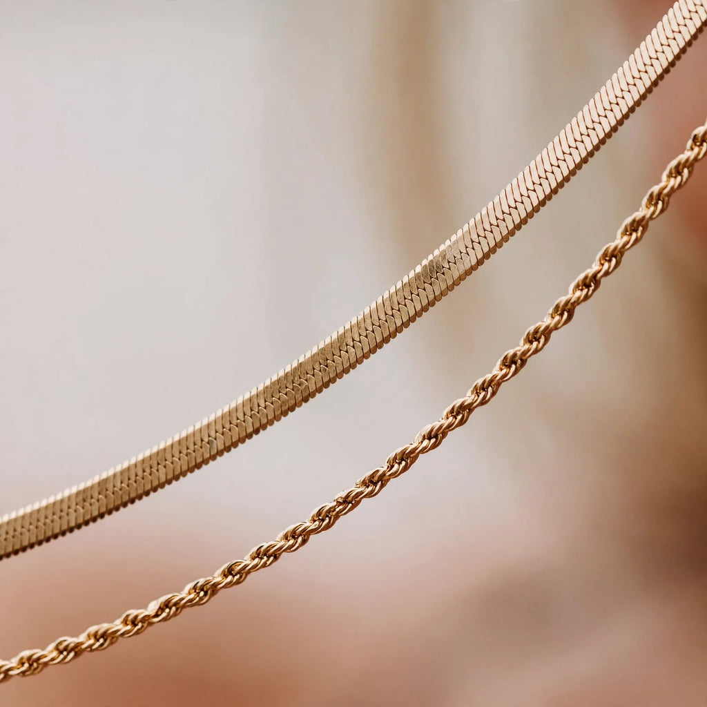Brisca - Dainty Chain Necklace With Adjustable Length Wearing On Beach Days And By The Water