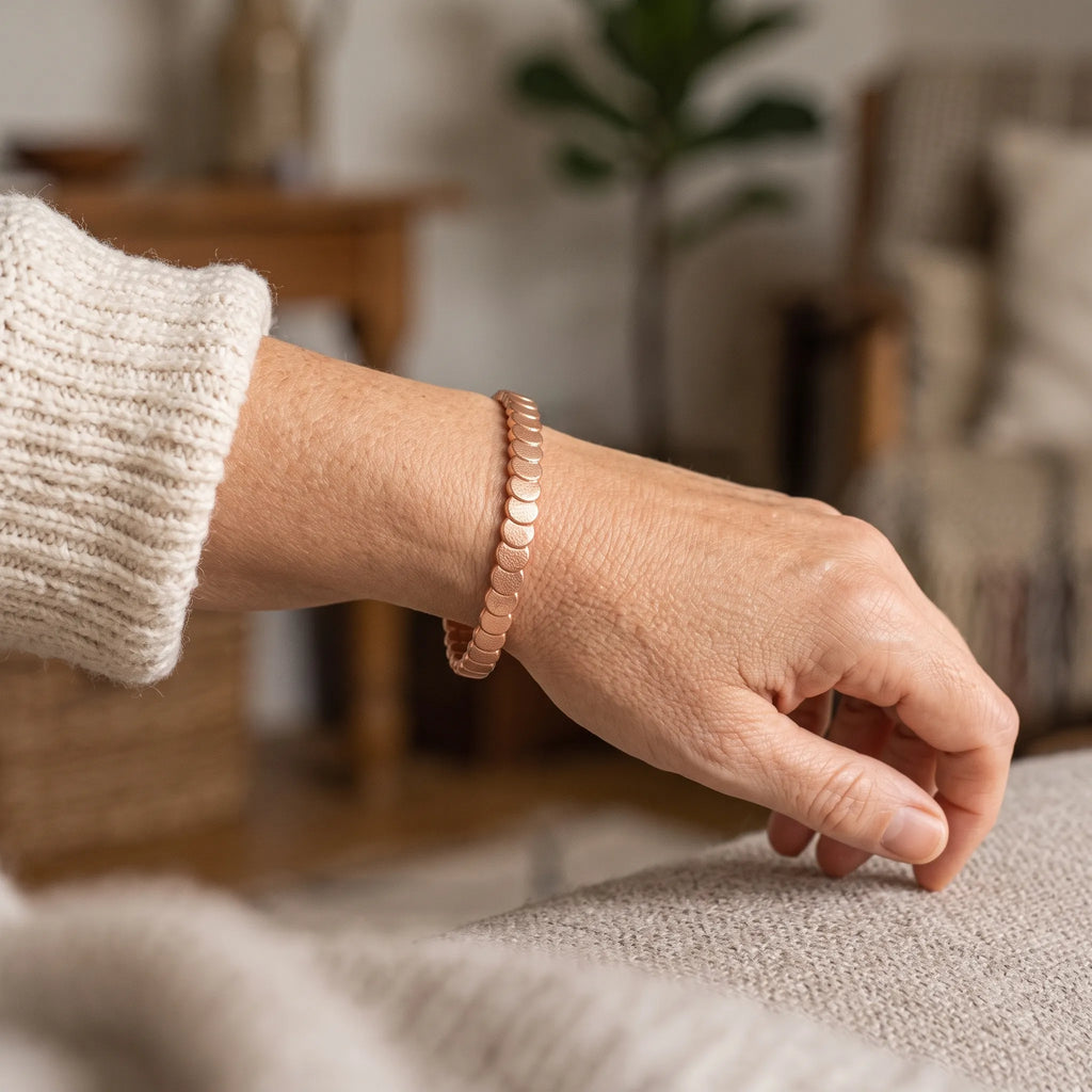 Celvador - Textured Scalloped Open Cuff Bracelet Accenting Everyday Minimalist Wristwear