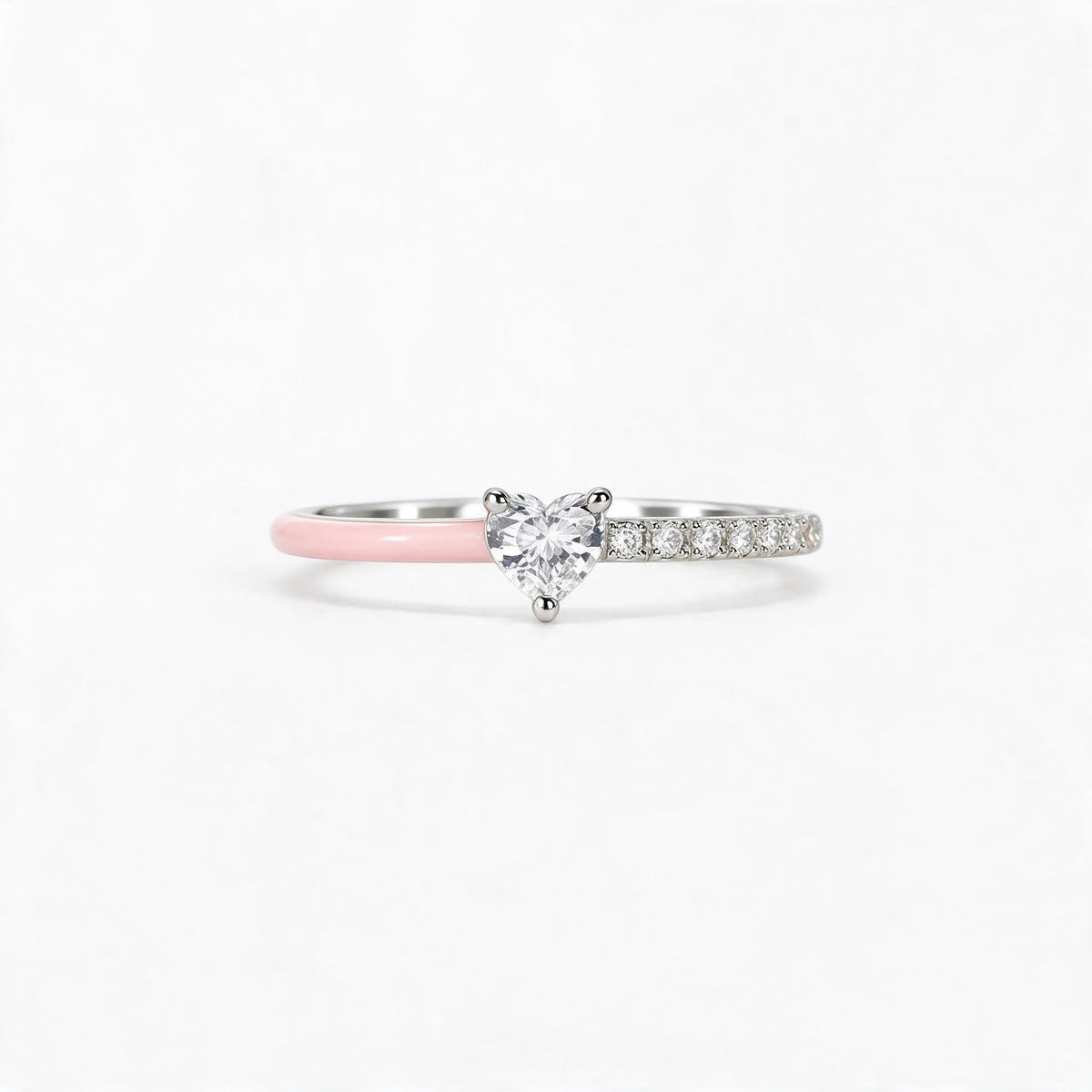 Kindra - Unisex Heart-Shaped Ring For Everyday Style Adding A Small Sparkle To Everyday Outfits