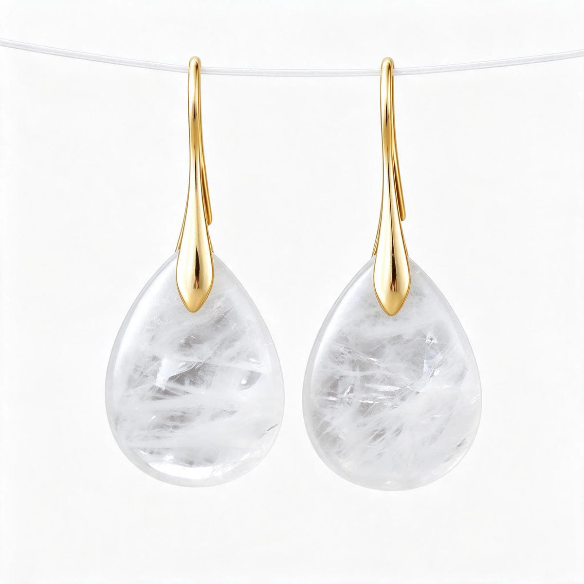 Lirune - Teardrop Dangle Earrings With Hook Closure Dressing Up A Simple Top For An Evening Out
