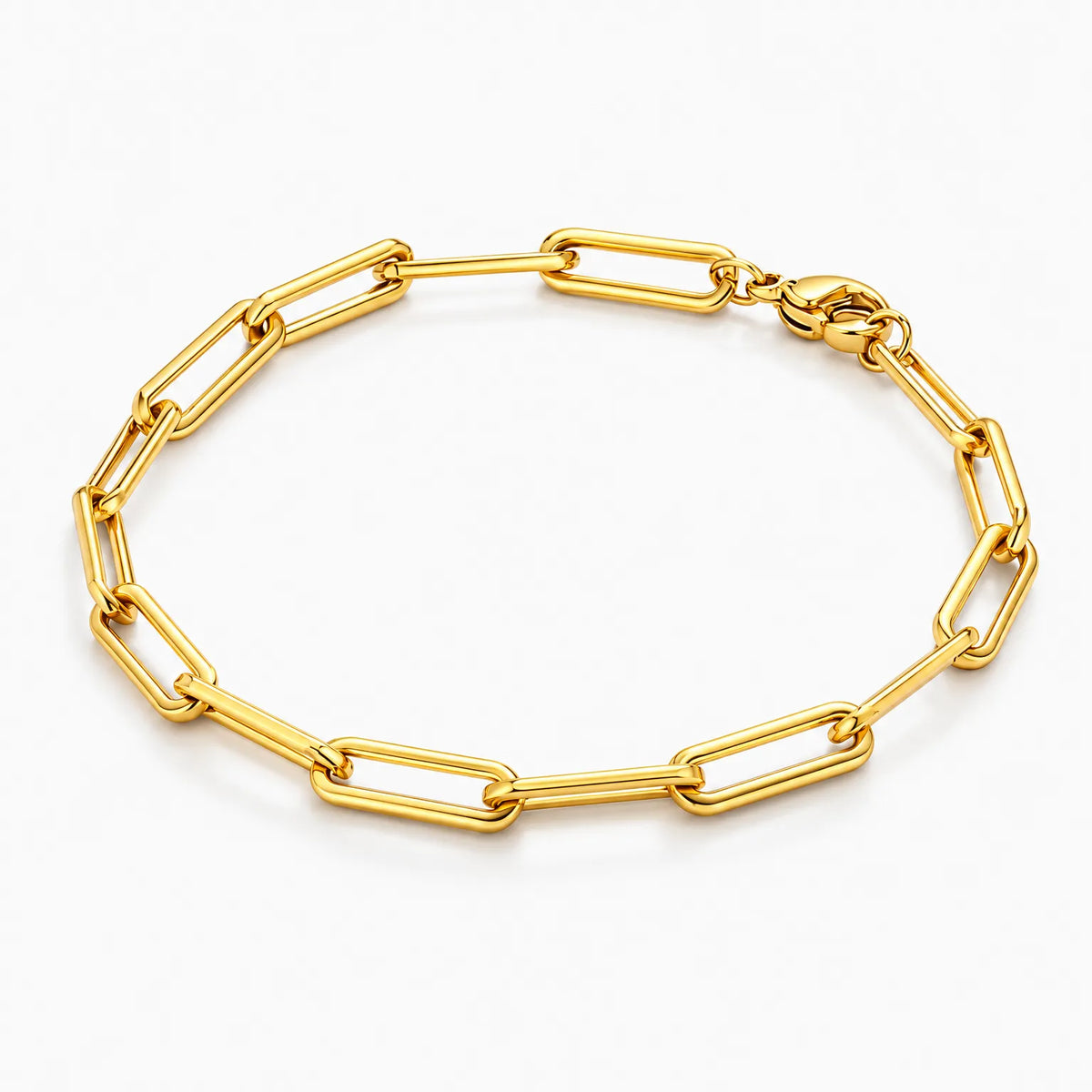 Lumaro - Retro-Inspired Minimalist Link Bracelet Everyday Wear With A Simple Outfit