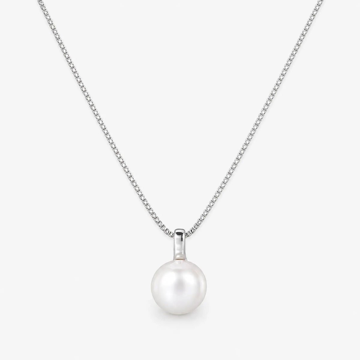 Solvine - Round-Drop Pendant Necklace For Everyday Wear Everyday Wear With Casual Or Work Outfits