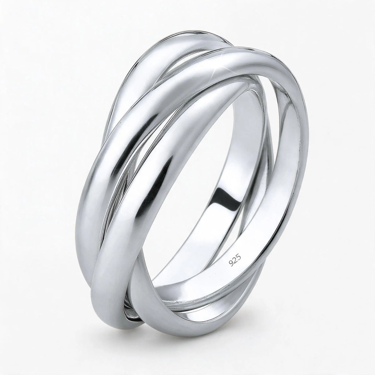 Tessaly - Interlocking Triple Band Ring Wearing On Its Own For An Everyday Look
