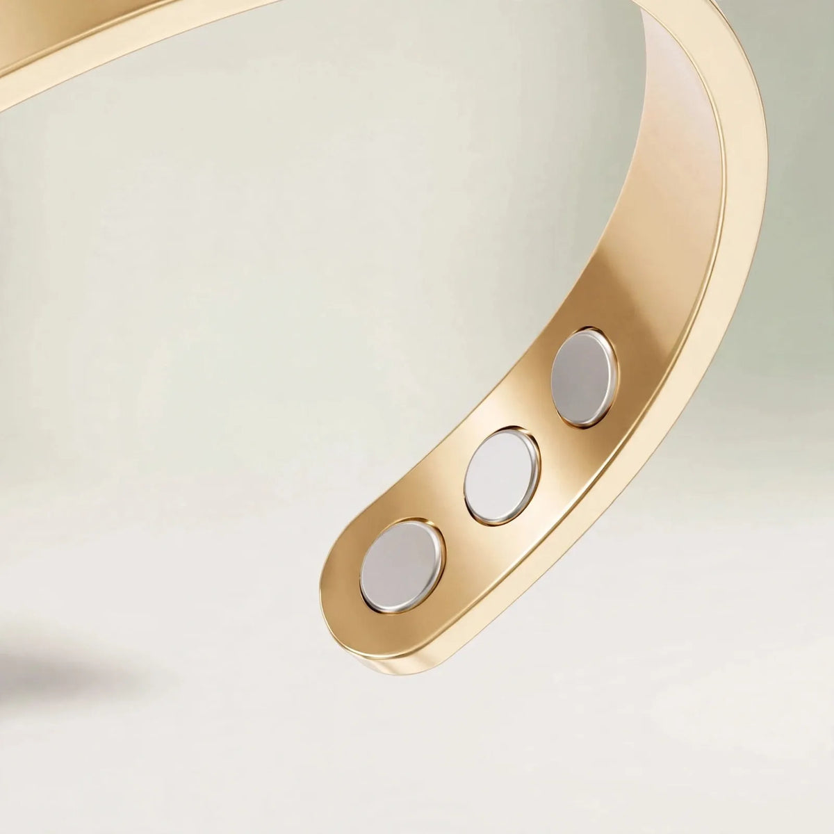 Zendyra - Slim Magnetic Cuff Bangle Bracelet Adding A Sleek Accent To Daily Outfits
